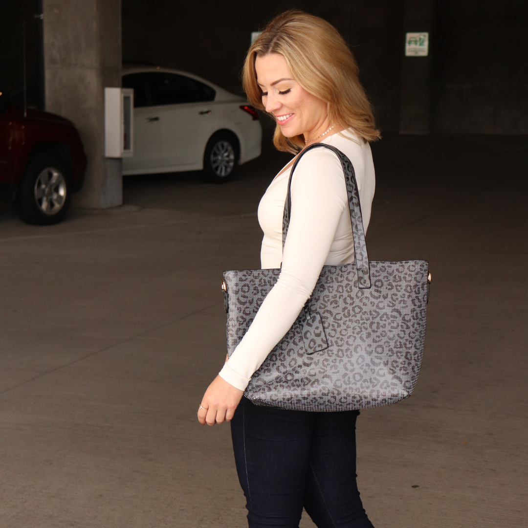 Jane Leather Perforated Large Tote
