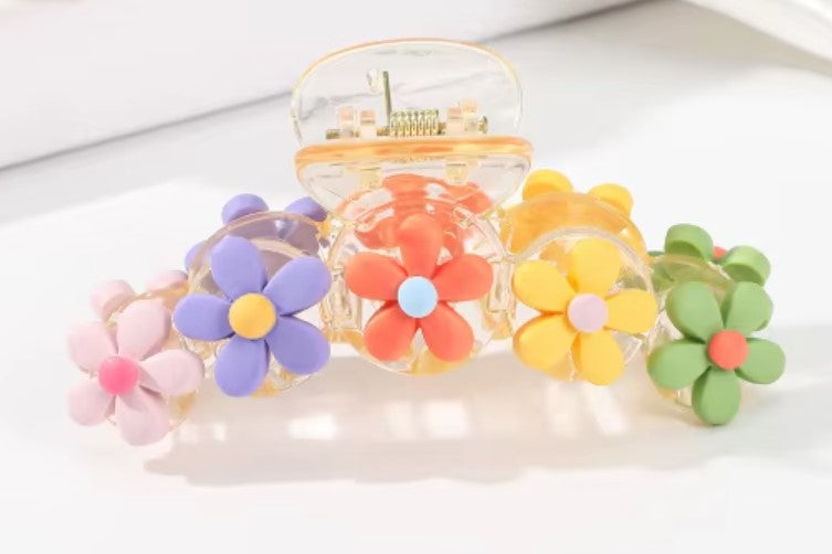 Fresh as a Daisy Hair Clip - Claw Clip
